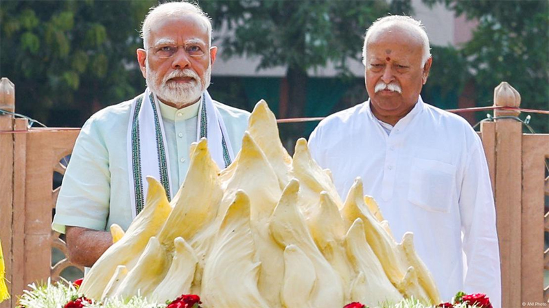 Questions Arise Over Modi–Bhagwat Relations: RSS Praised from Red Fort for the First Time
