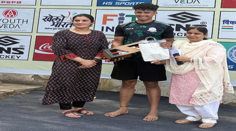 Shyam Lal College Crushes St. Stephen’s 13-1 in PSPB Baba Deep Singh Hockey Tournament