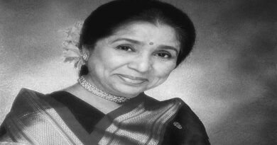 Melody Queen Asha Bhosle Passes Away, Music World Mourns the Loss