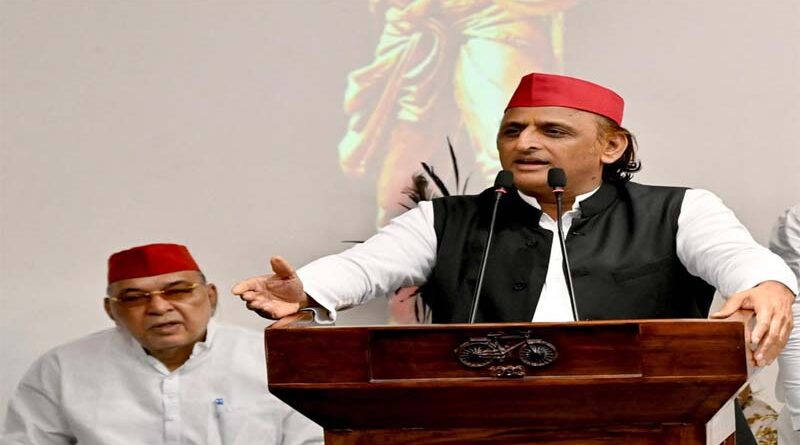 Akhilesh Yadav Targets BJP Over Ayodhya Donation Row, Raises Fresh Political Slogans on Lord Ram