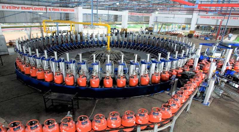 HPCL Delivers Uninterrupted LPG Service to Crores of Indian Households Amid Global Supply Disruption