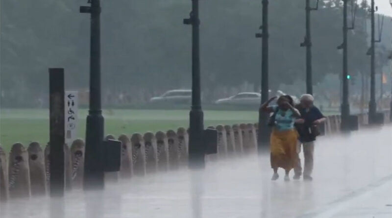 IMD Issues Yellow Alert: Heavy Rain Brings Relief from Heat and Humidity Across Delhi-NCR