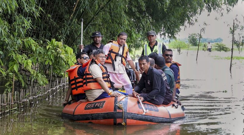 Assam Flood Situation Worsens: Death Toll Rises to 97, Over 1.68 Lakh People Affected Across 15 Districts